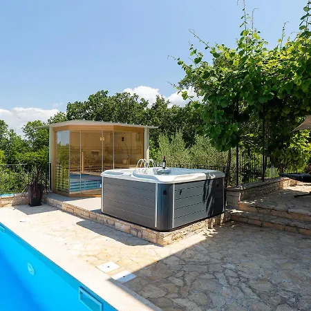 Stupenda Villa